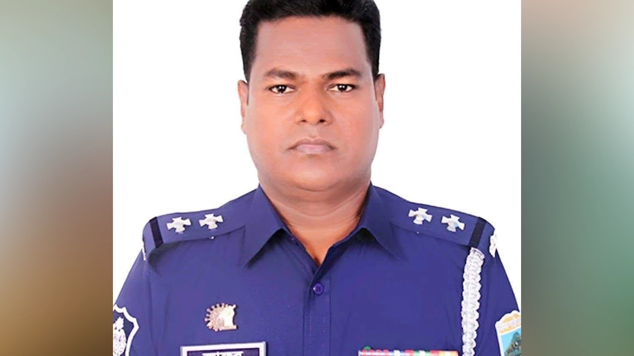 গুরুদাসপুর থানার উপপরিদর্শক (এসআই) আবু জাফর মৃধা। ছবি : সংগৃহীত