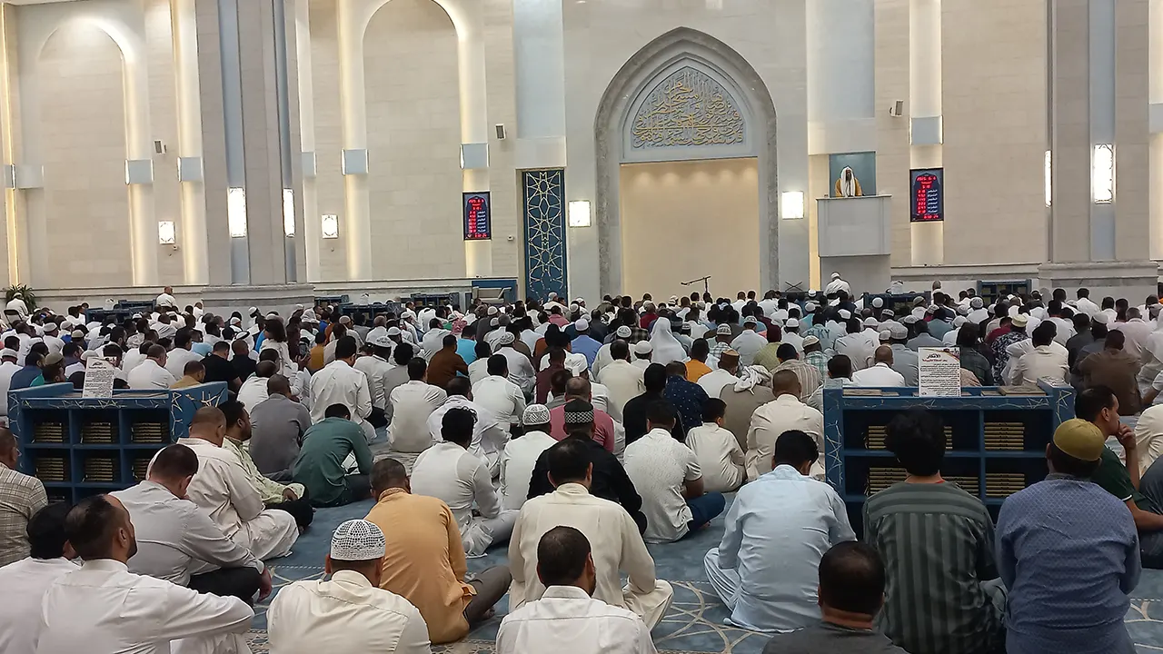 কুয়েতে ঈদুল আজাহা উদযাপন। ছবি : কালবেলা