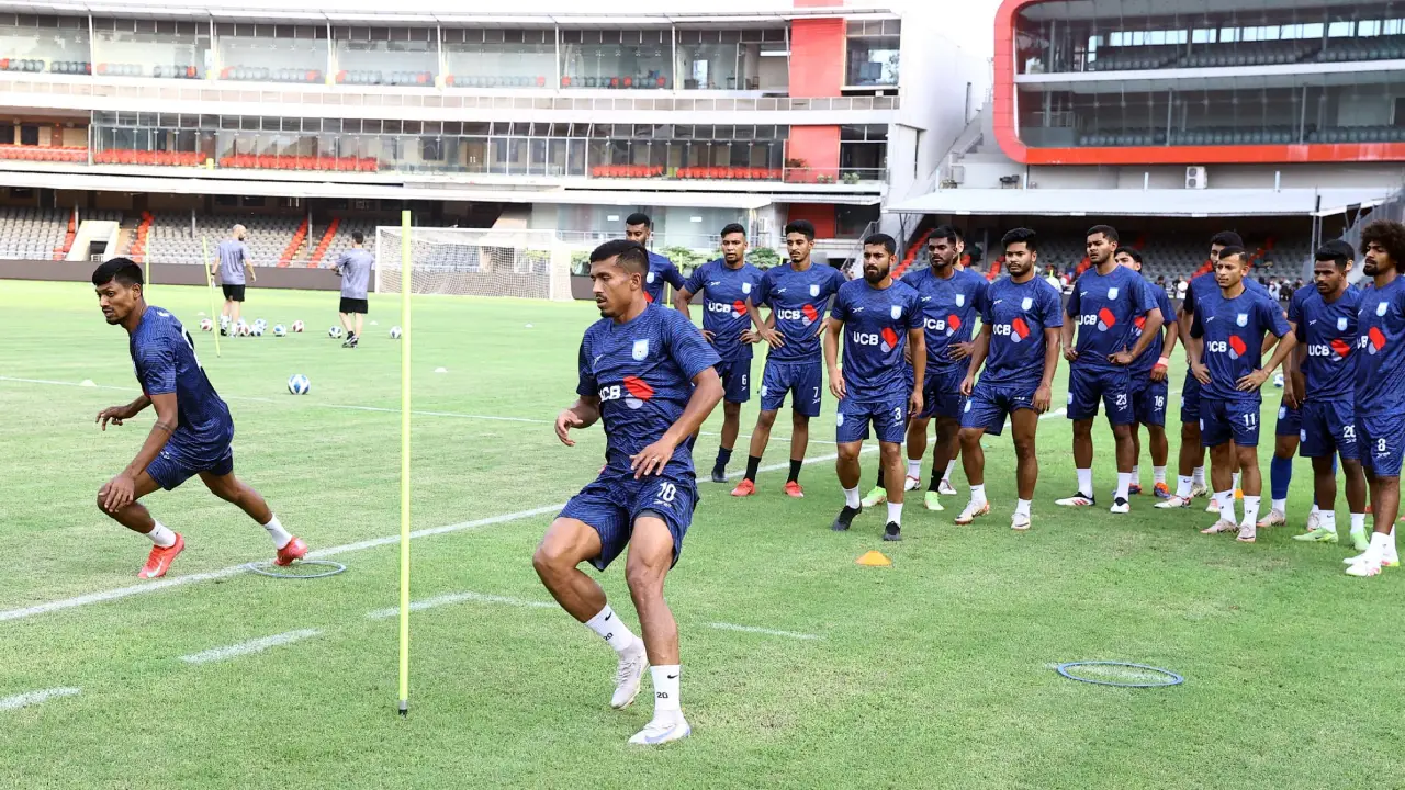 অনুশীলনে ব্যস্ত বাংলাদেশ দল। ছবি : সংগৃহীত