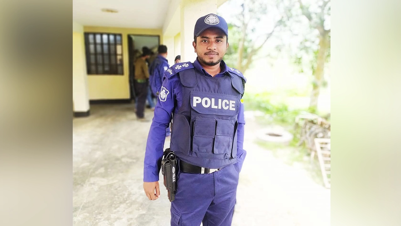 এসআই জাহিদুল হাসান। ছবি :  প্রতিনিধি