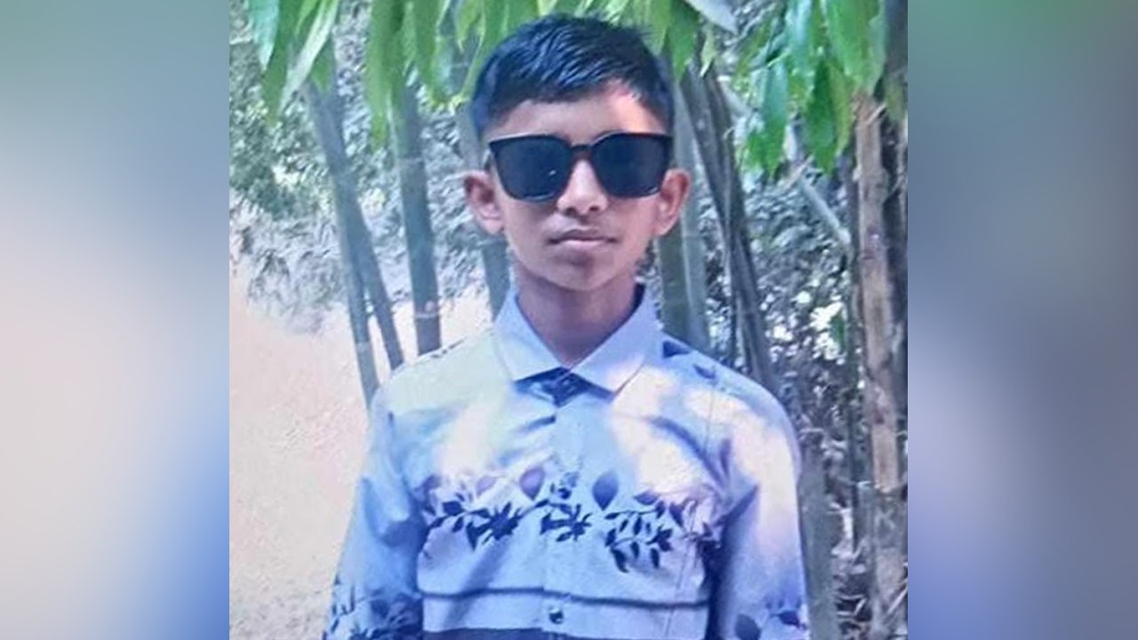 হোসেইন। ছবি : সংগৃহীত