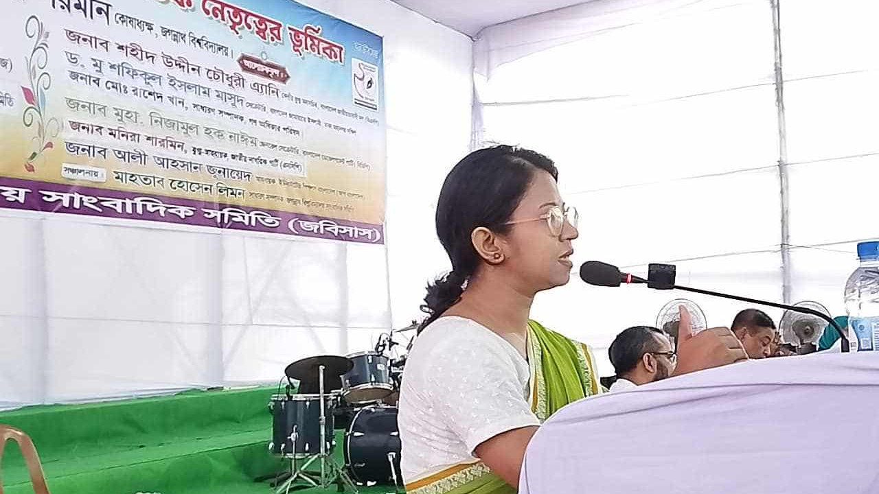 জাতীয় নাগরিক পার্টির যুগ্ম আহ্বায়ক মনিরা শারমিন। ছবি : কালবেলা