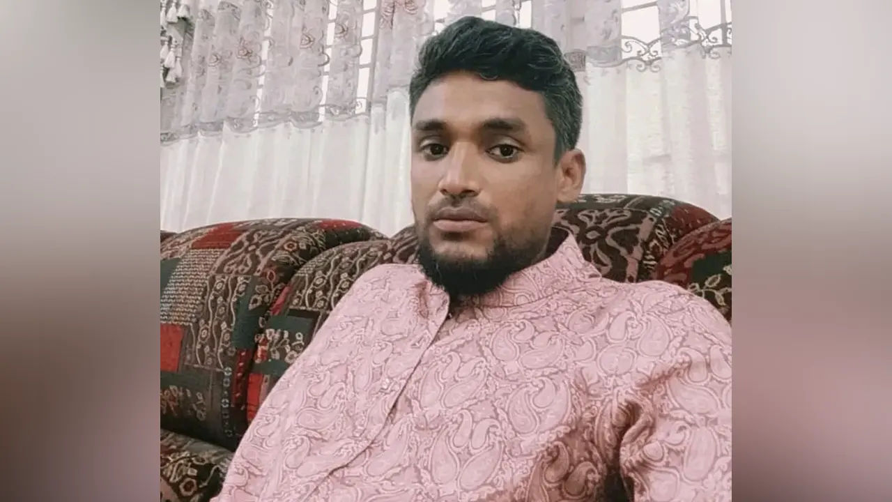 আত্মহত্যার চেষ্টাকারী শ্রমিক দল নেতা ওমর ফারুক। ছবি : সংগৃহীত