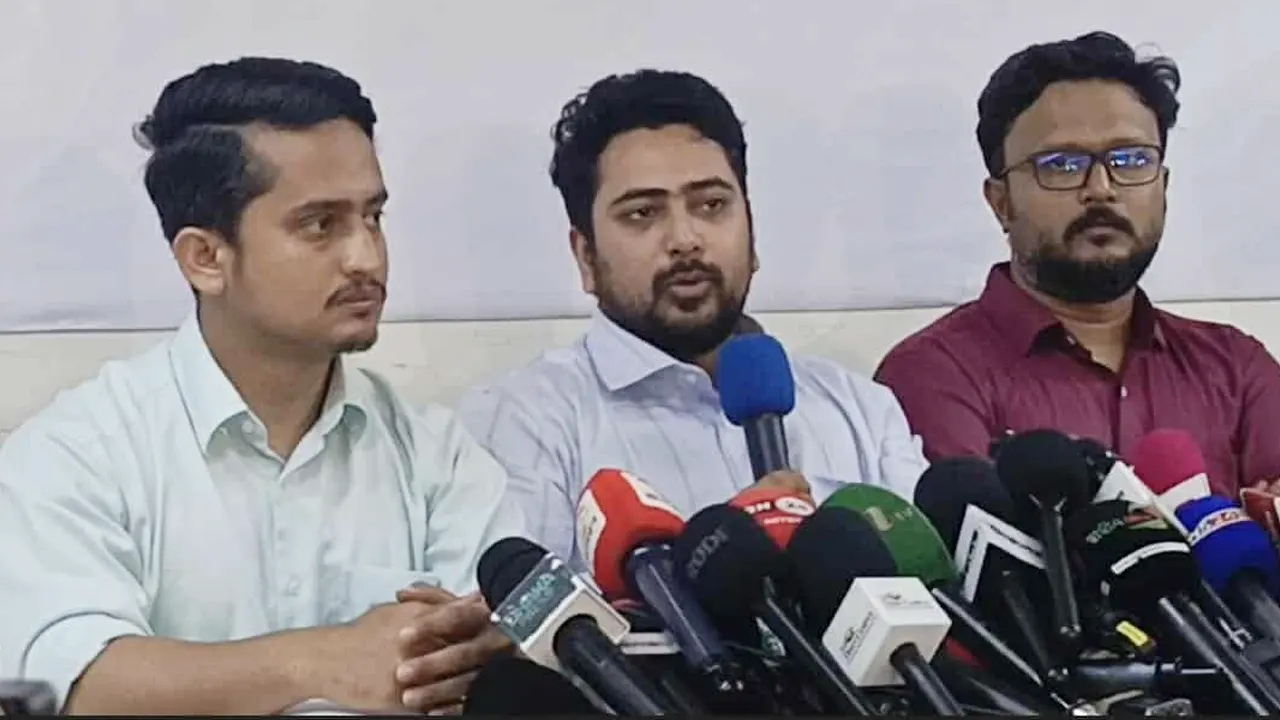 সংবাদ সম্মেলনে বক্তব্য রাখেন এনসিপির আহ্বায়ক নাহিদ ইসলাম। ছবি : কালবেলা