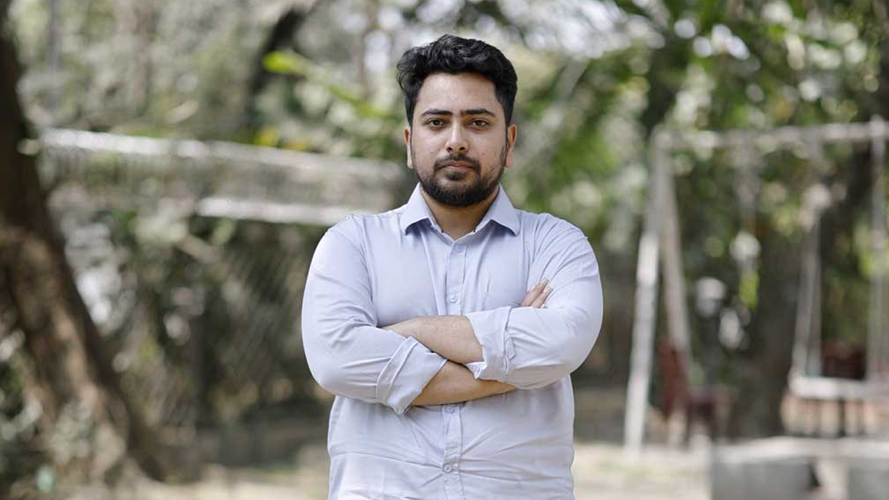 নাহিদ ইসলাম। পুরোনো ছবি