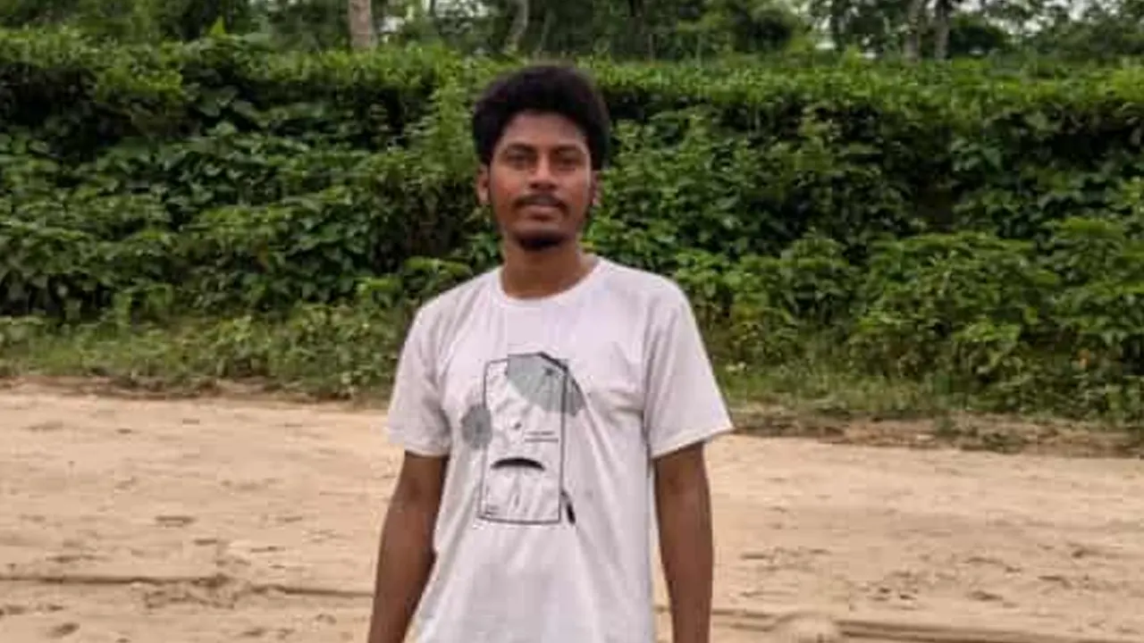 ঢাবি শিক্ষার্থী সঞ্জু। ছবি : কালবেলা