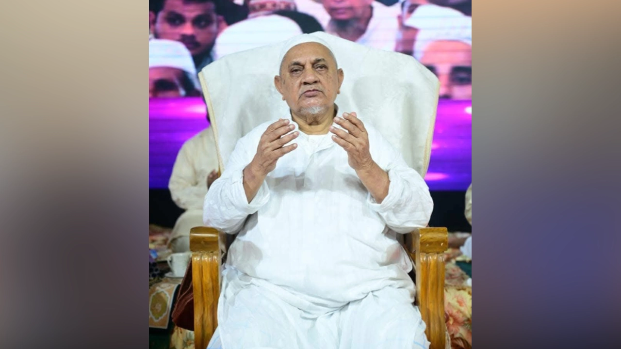 শাহসুফি ডা. সৈয়দ দিদারুল হক মাইজভান্ডারী। ছবি : সংগৃহীত
