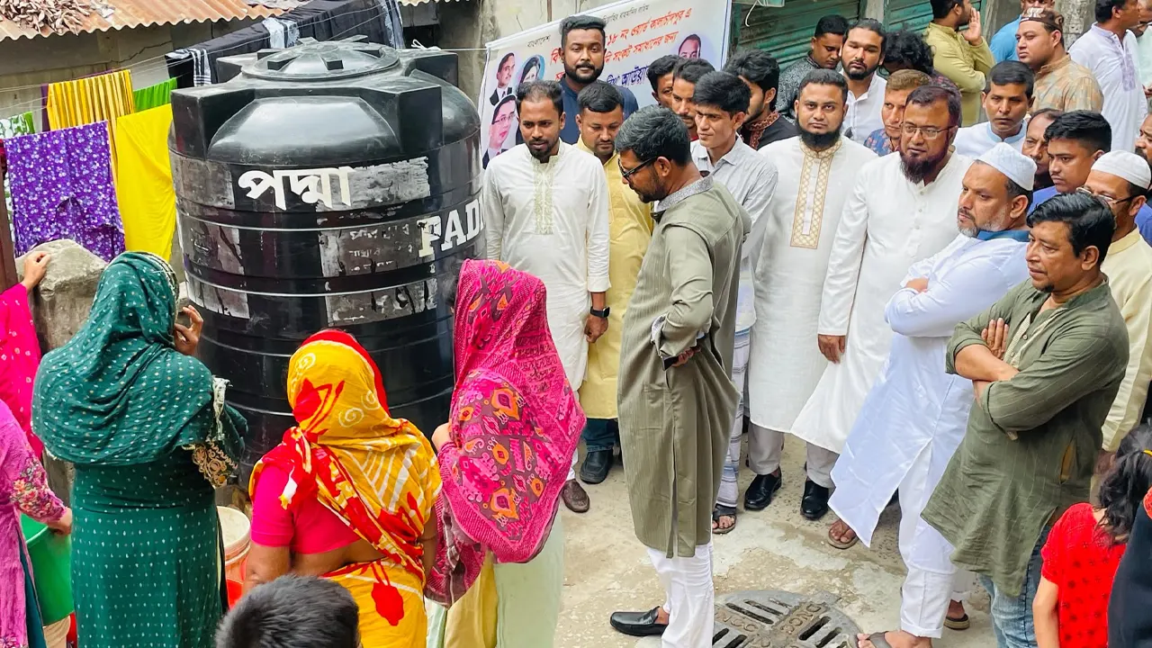 যুবদল নেতা জুয়েলের জনবান্ধব ব্যতিক্রমী উদ্যোগ। ছবি : কালবেলা