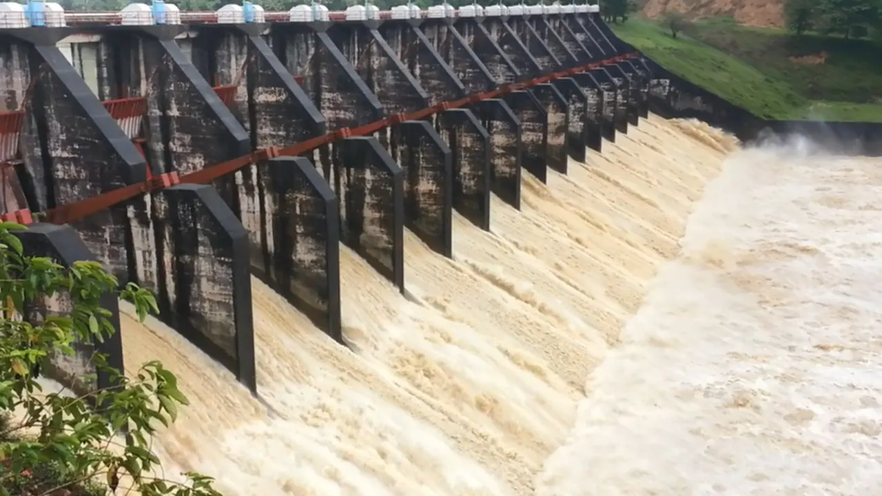 কাপ্তাই বাঁধের জলকপাট। ছবি : সংগৃহীত