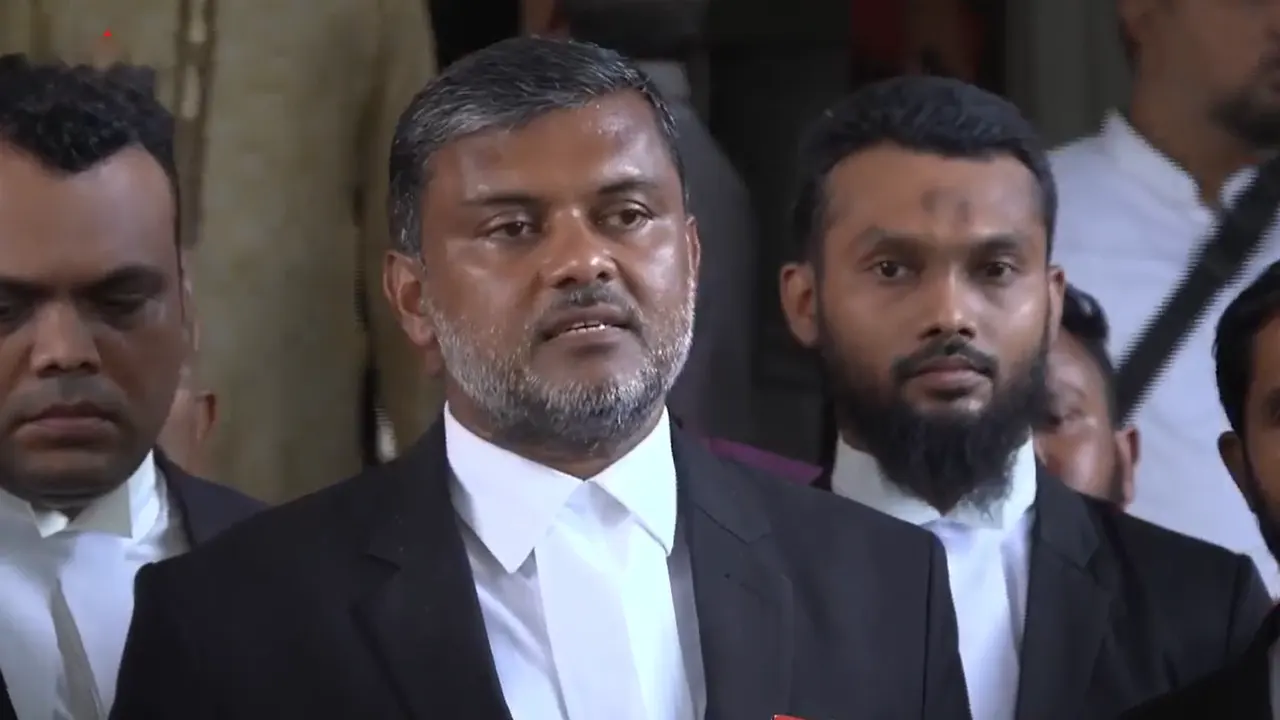 কথা বলছেন শিশির মনির। ছবি : সংগৃহীত