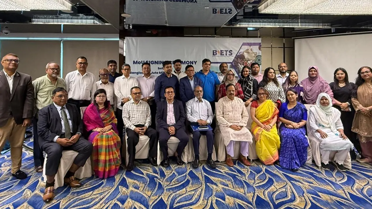 বিজেএমএর সঙ্গে সুইসকন্ট্যাক্ট বাংলাদেশের সমঝোতা স্বাক্ষর। ছবি : সৌজন্য