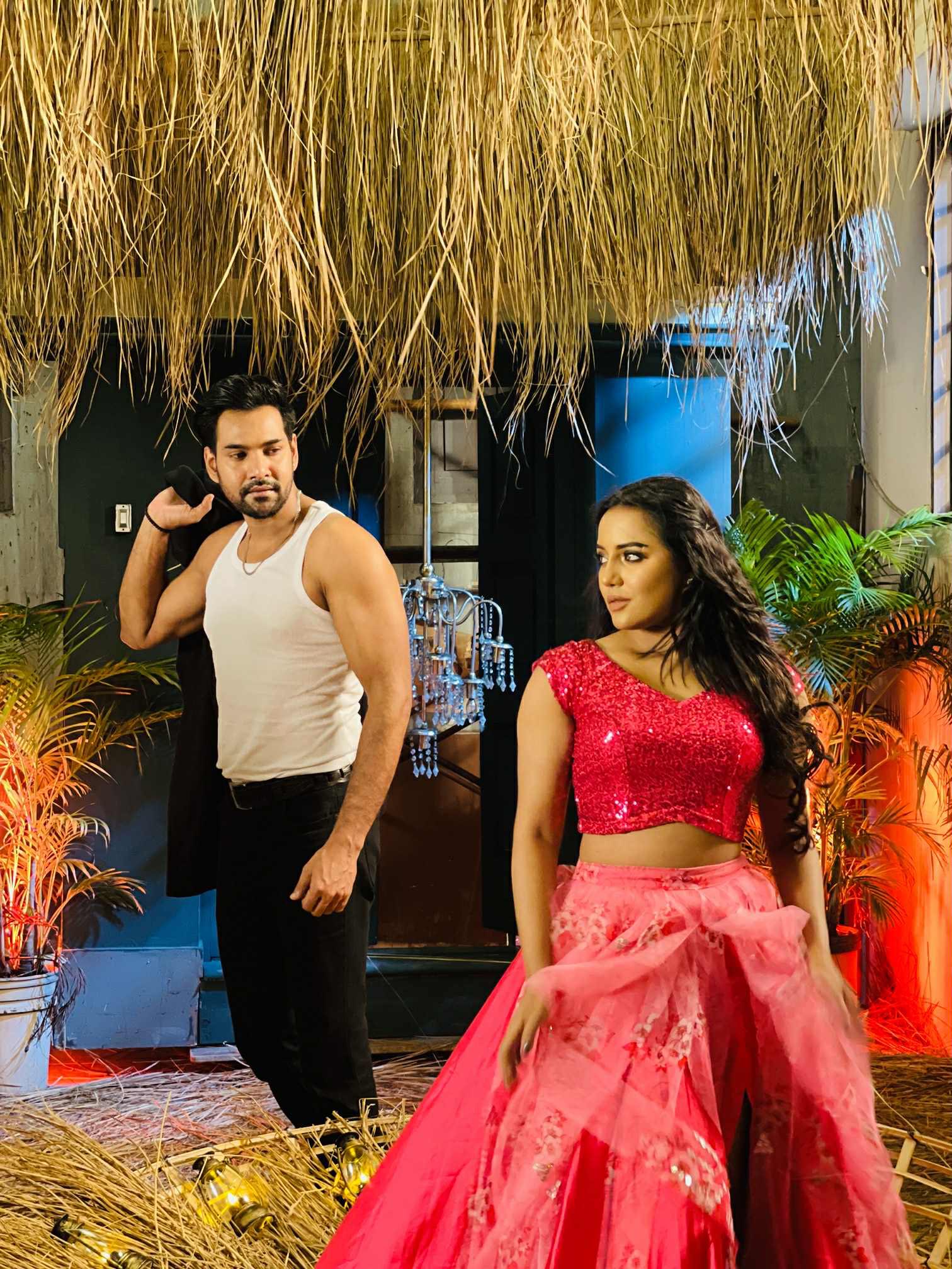 আইটেম গানে সামিরা খান মাহি