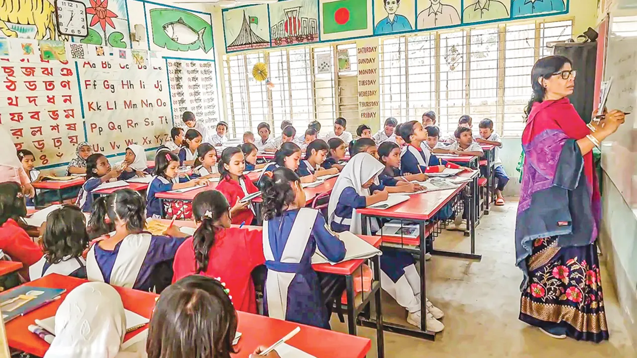পাঠদান। ছবি : সংগৃহীত