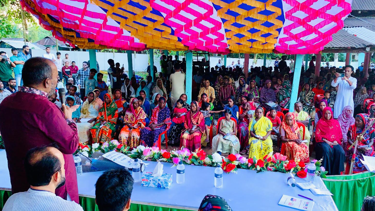 সিলেটে নারীর মর্যাদা ও ক্ষমতায়ন নিশ্চিতে যথাযথ পদক্ষেপে বিএনপির অঙ্গীকার শীর্ষক নারী সমাবেশ। ছবি : কালবেলা