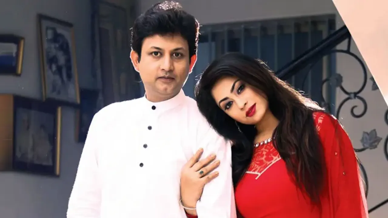 আমিন খান ও  চিত্রনায়িকা পপি । ছবি : সংগৃহীত