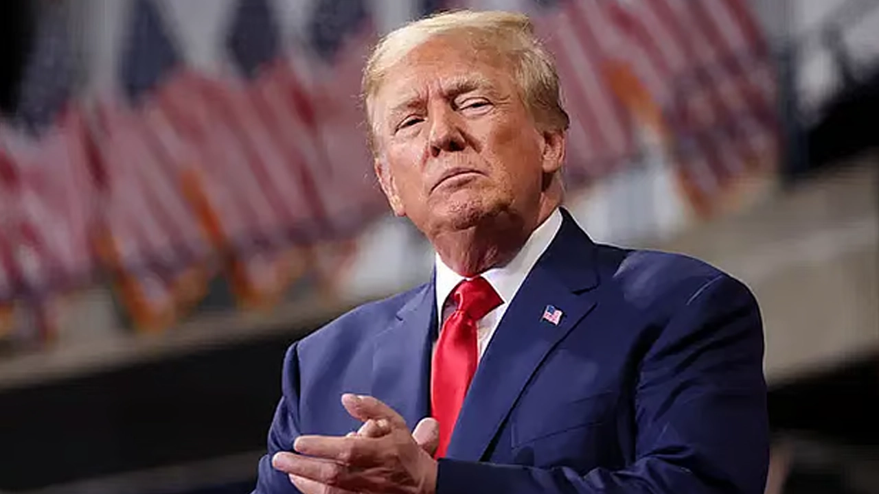 Kiara Mia qora tanlilar bilan porno Dostining xotinini sikgan porno tomosha qiling