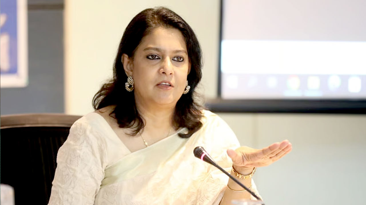 সেন্টমার্টিনে রাতযাপনের বিষয়ে যা বললেন রিজওয়ানা