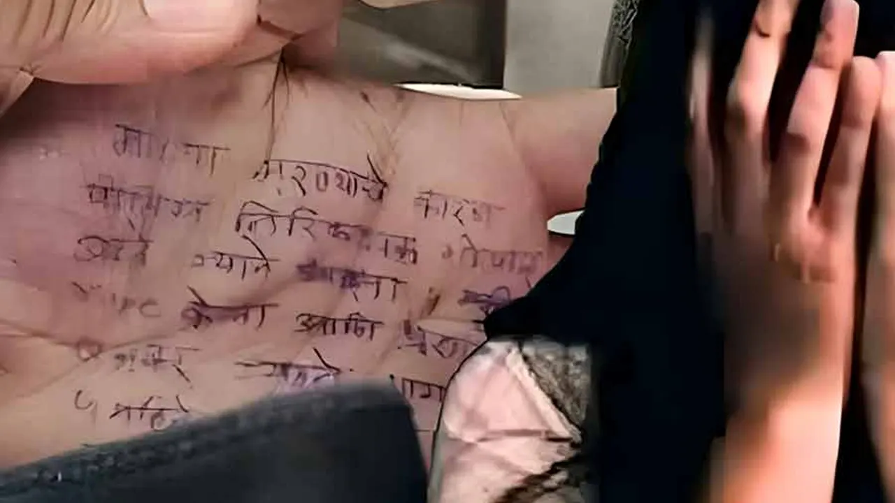 চিকিৎসকের আত্মহত্যা, হাতে লেখা দুই নামের একজনকে ধরল পুলিশ