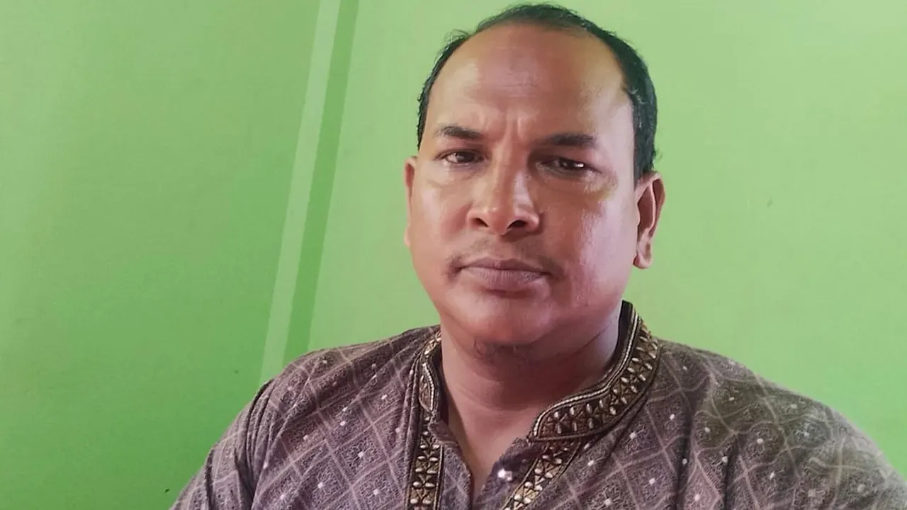 ওমরাহ পালন শেষে বাড়ি ফেরা হলো না আজাদের