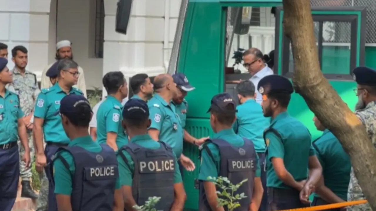 অভিযুক্ত সেনা কর্মকর্তাদের বিরুদ্ধে ৩ মামলার শুনানি পেছাল