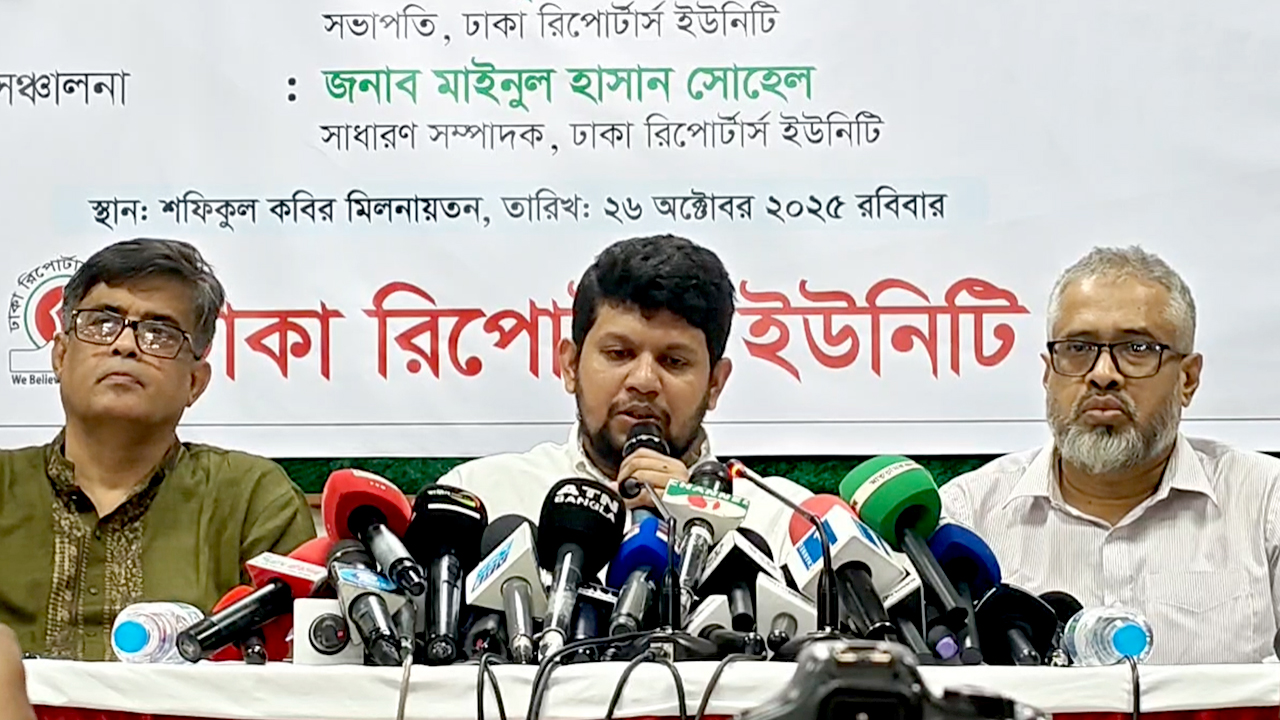 নভেম্বরে ক্যাবিনেট ক্লোজড হয়ে যাবে : তথ্য উপদেষ্টা