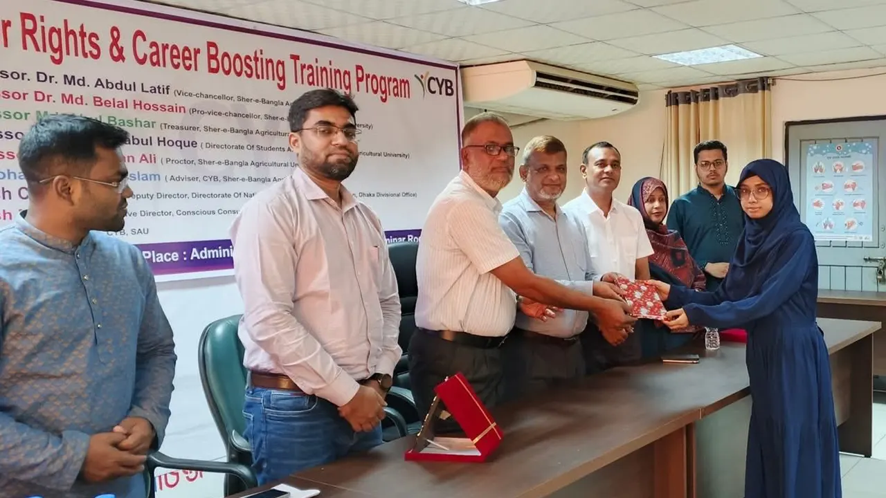 শেকৃবিতে ভোক্তা অধিকার বিষয়ক কর্মশালা অনুষ্ঠিত