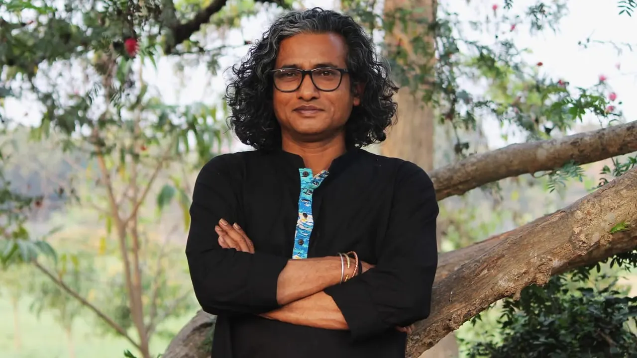 পোশাক নিয়ে বিতর্কিত মন্তব্য, রাবির সেই অধ্যাপকের দুঃখ প্রকাশ