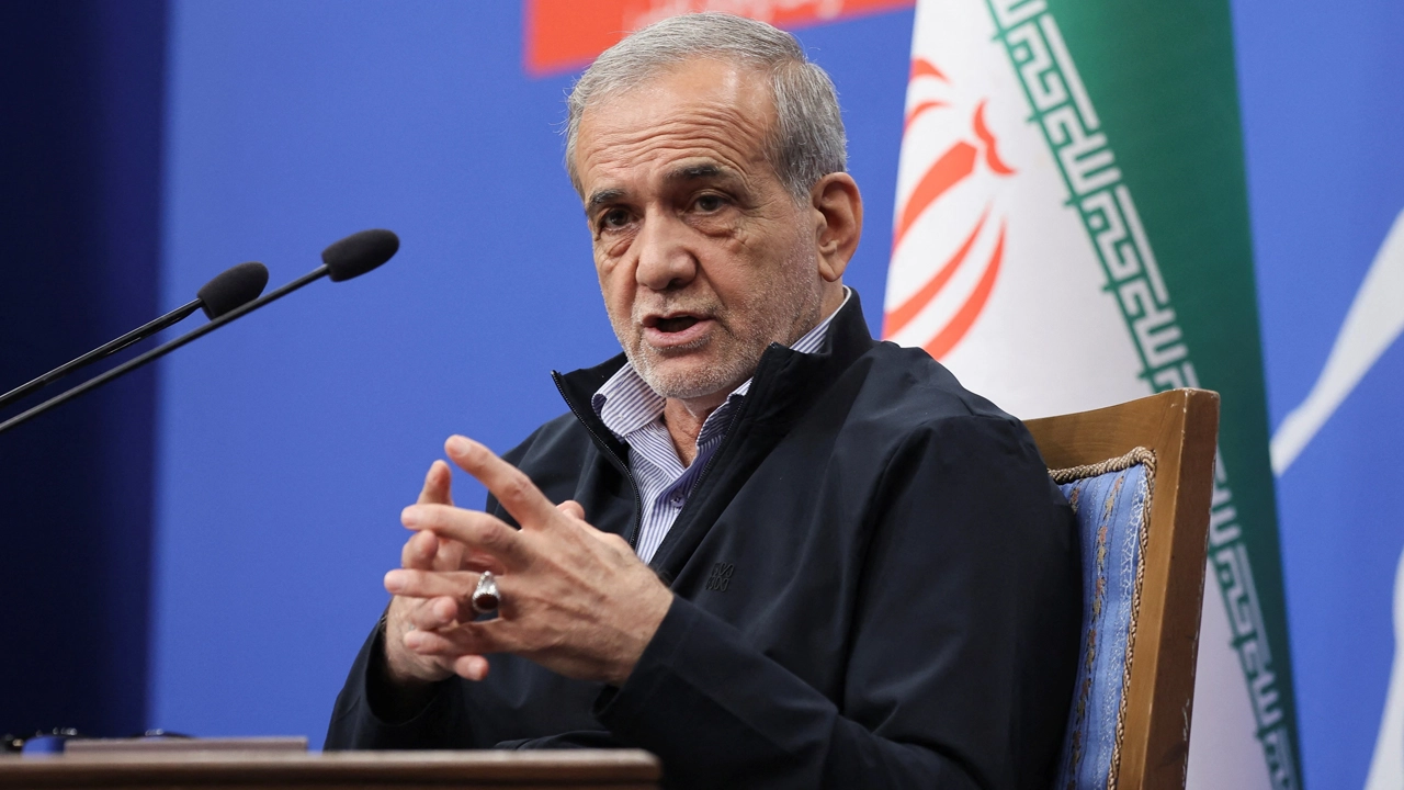 আঞ্চলিক একক মুদ্রা চালুর প্রস্তাব দিল ইরান