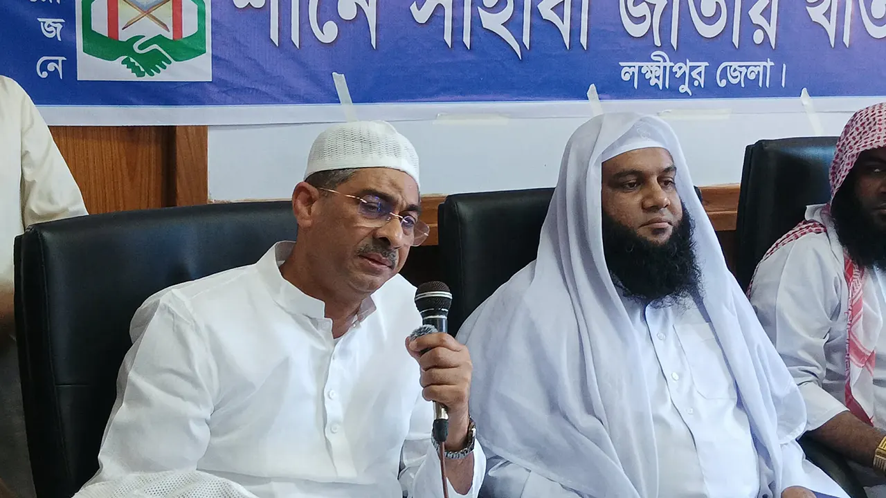 ইমাম-খতিব হচ্ছেন সমাজের জ্ঞানী-প্রজ্ঞাবান মানুষ : এ্যানি