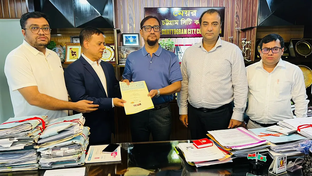 চট্টগ্রামে বর্জ্য থেকেই তৈরি হবে গ্রীন ডিজেল ও এভিয়েশন ফুয়েল