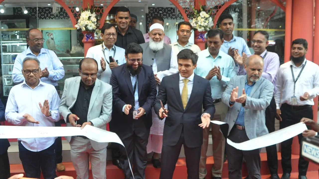 বসুন্ধরার আই ব্লকে উদ্বোধন করা হলো ‘হেরিটেজ সুইটস’র ২য় শাখা