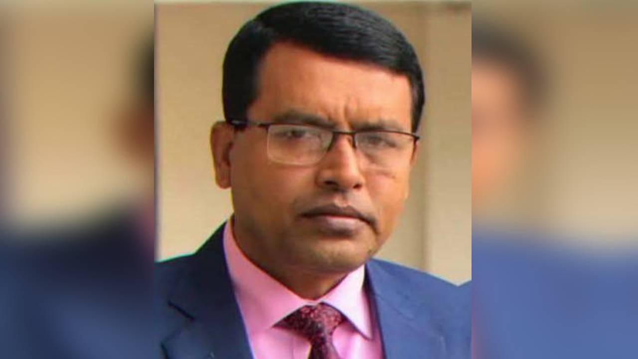 সরিয়ে দেওয়া হলো ঢাকা ওয়াসার এমডি ও ডিএসসিসির প্রশাসককে