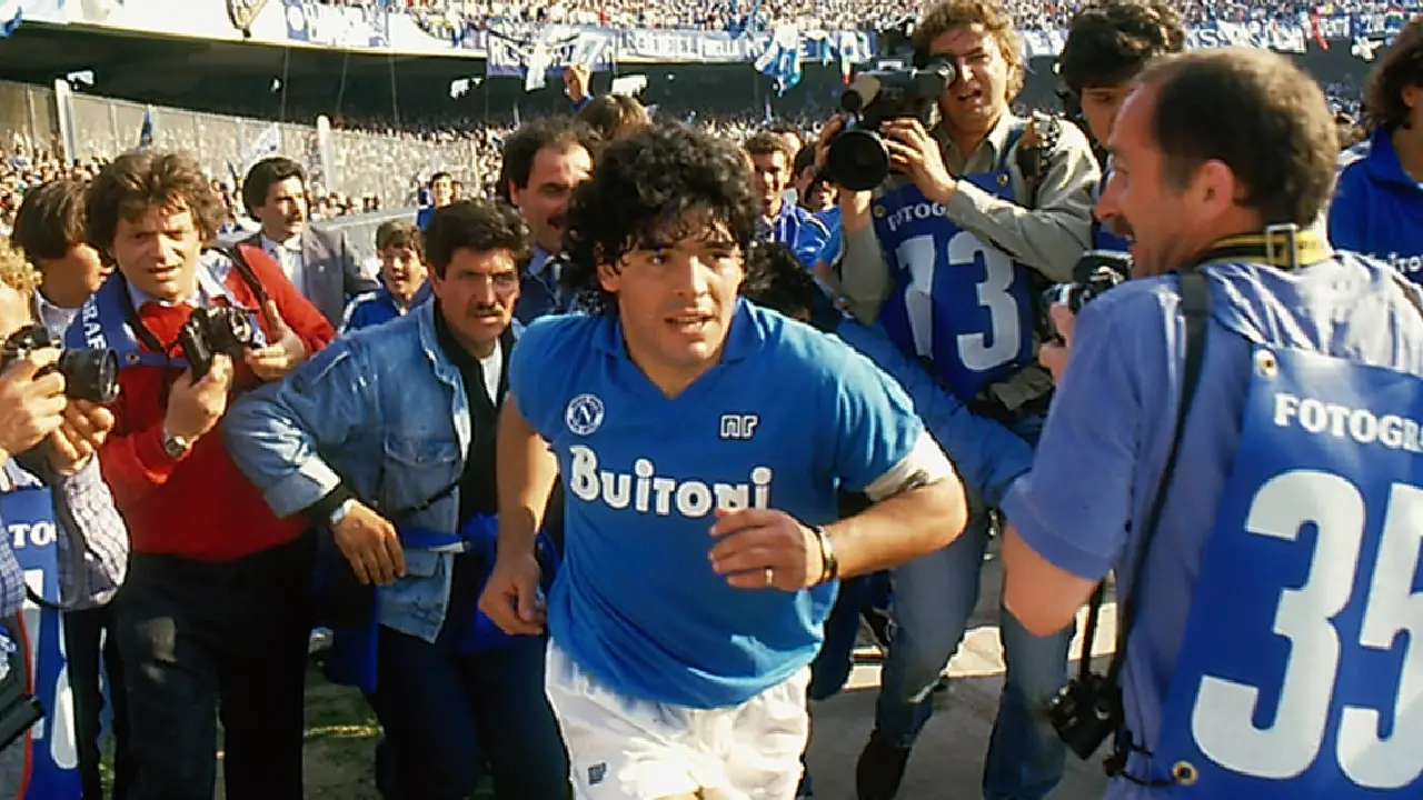 নাপোলির জার্সিতে