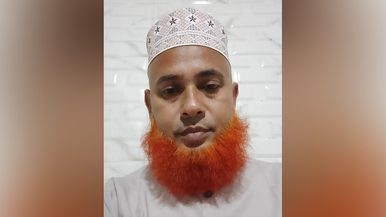 প্রাণ গেল মসজিদের ইমামের