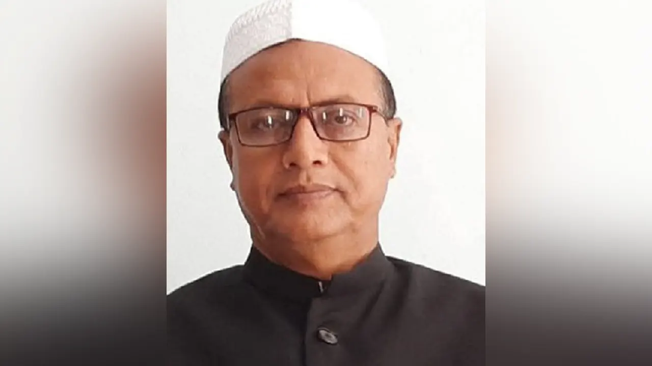 নিজ বাড়ির ছাদে মিলল আ.লীগ নেতার রক্তাক্ত মরদেহ