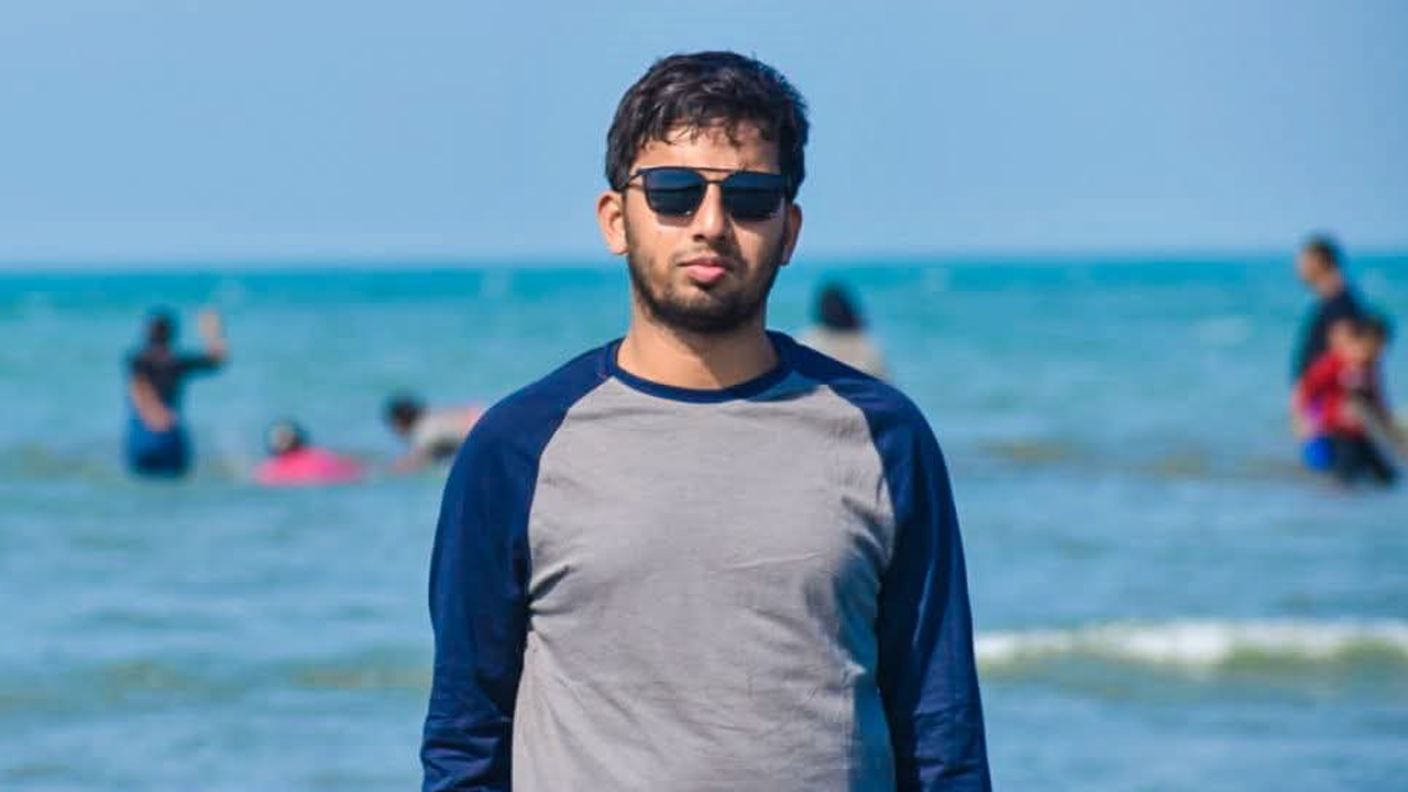 পদত্যাগের পোস্ট দিয়ে আবার মুছে ফেললেন জবি ছাত্রশক্তির আহ্বায়ক