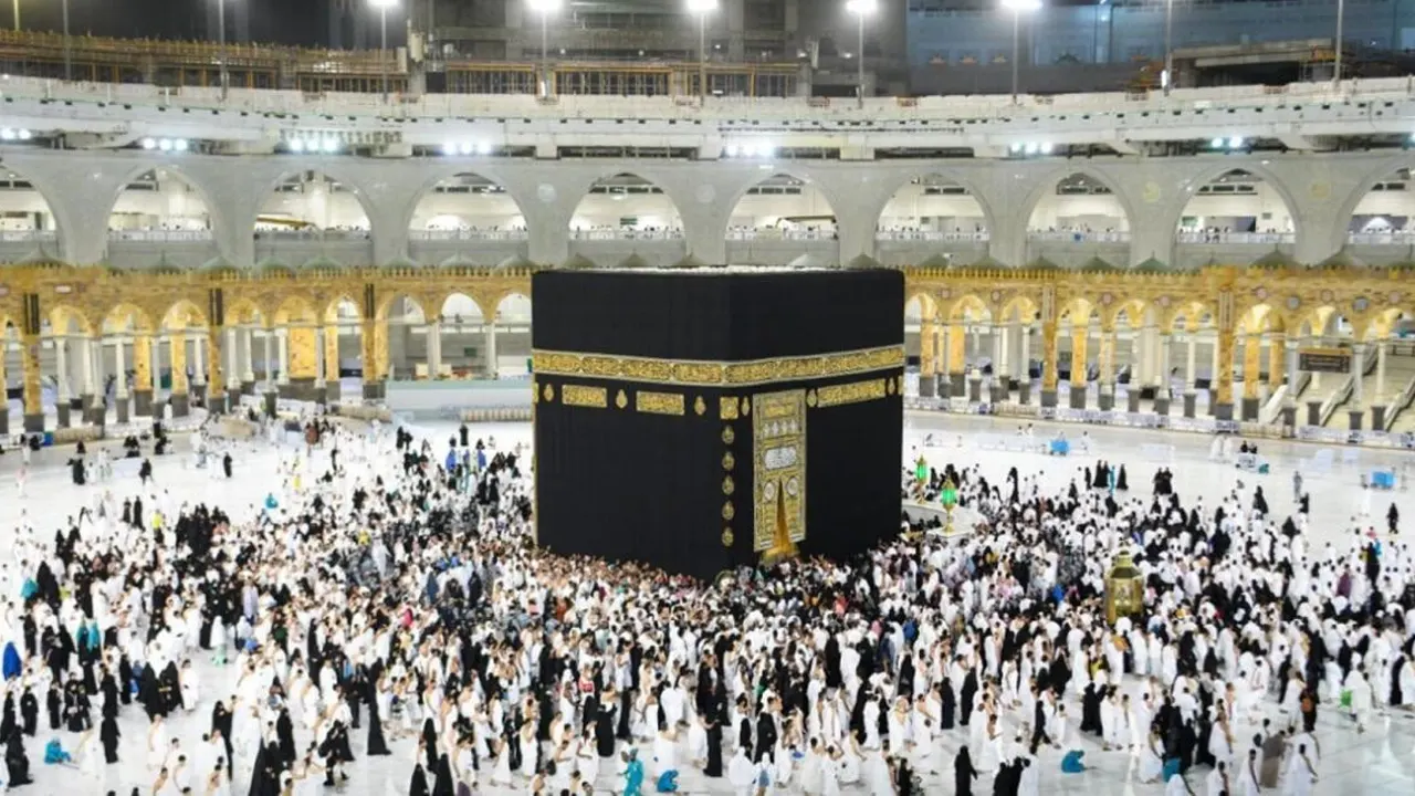 ওমরাহ ভিসার মেয়াদ নিয়ে নতুন সিদ্ধান্ত নিল সৌদি