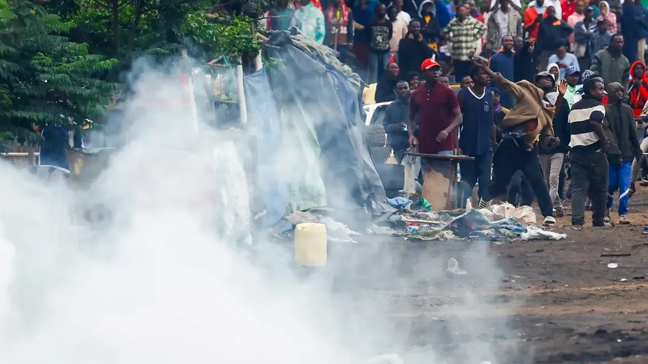 আফ্রিকার এক দেশে ব্যাপক সহিংসতা, নিহত ৭০০