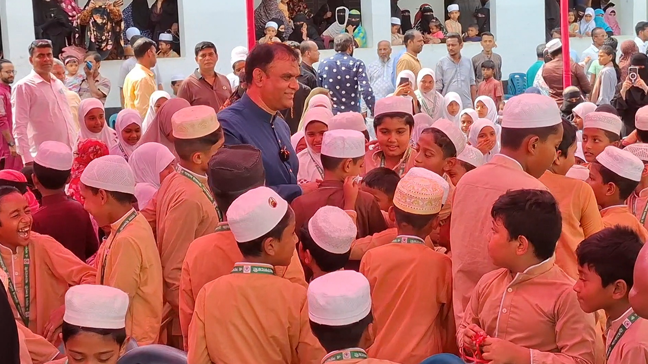 দ্বিতীয় দিনের মতো প্রচারে অপু