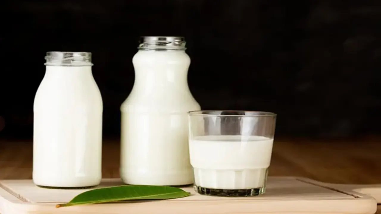 ১৩ হাজার টাকায় বিক্রি ১ লিটার দুধ