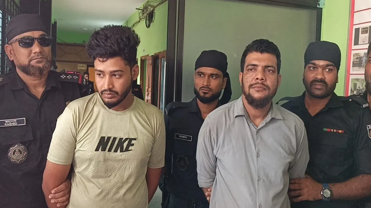 প্রকাশ্যে গৃহবধূর কানের দুল ছিনতাইয়ের ঘটনায় গ্রেপ্তার ২