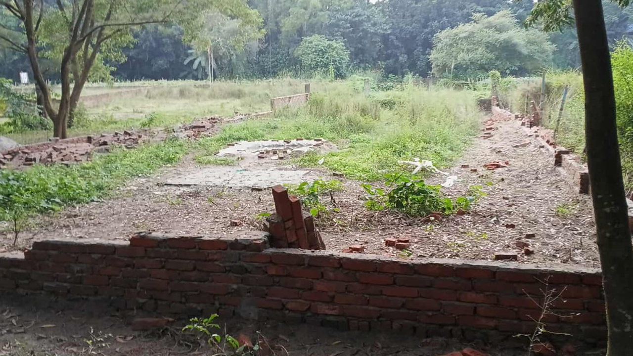 সাভারে বিশ্বাস বিল্ডার্সের জমি দখলচেষ্টার অভিযোগ