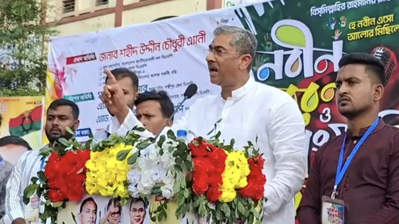 ‘ছাত্র সমাজ হেলমেট বাহিনীর মতো রাজনীতি পছন্দ করে না’