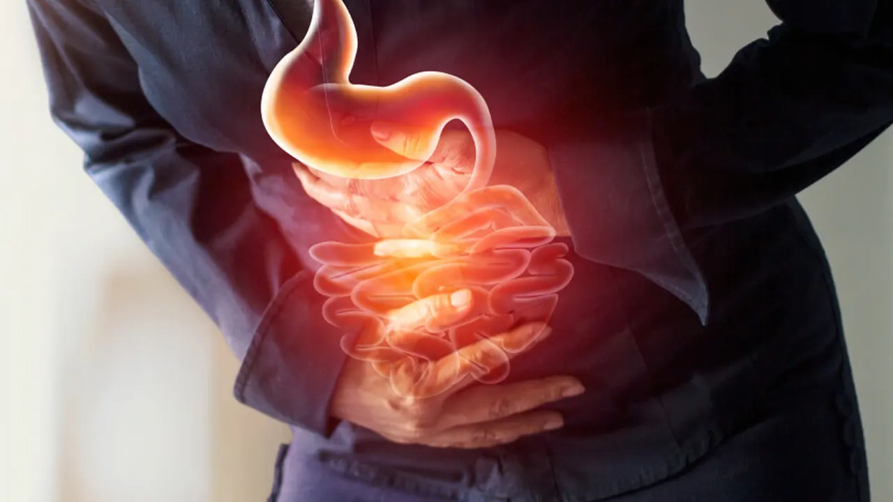 খালি পেটে যে ৩ খাবার খেলে হতে পারে বিপদ!