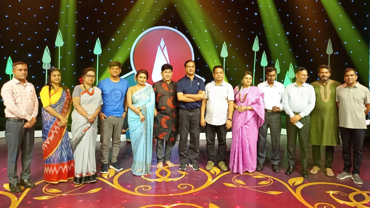 দীর্ঘ বিরতির পর বিটিভিতে আসিফ আকবর