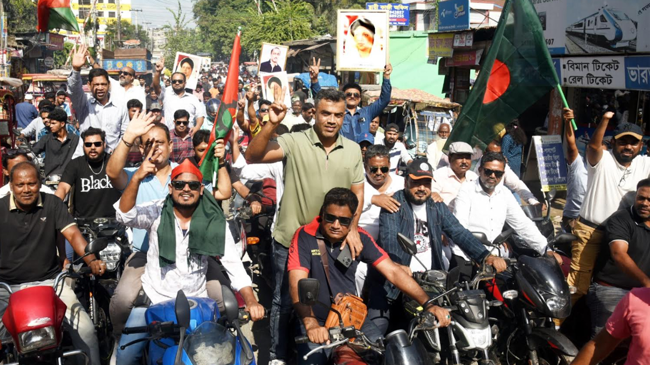 বেগম খালেদা জিয়ার প্রার্থিতা ঘোষণায় দিনাজপুরে উচ্ছ্বাস