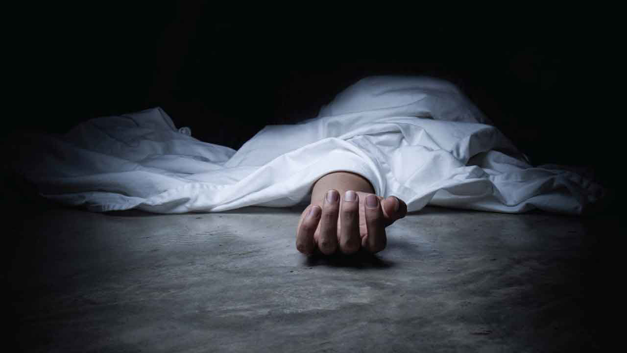বাড্ডায় তরুণ-তরুণীর মৃত্যুর রহস্যভেদে বেগ পেতে হচ্ছে পুলিশকে