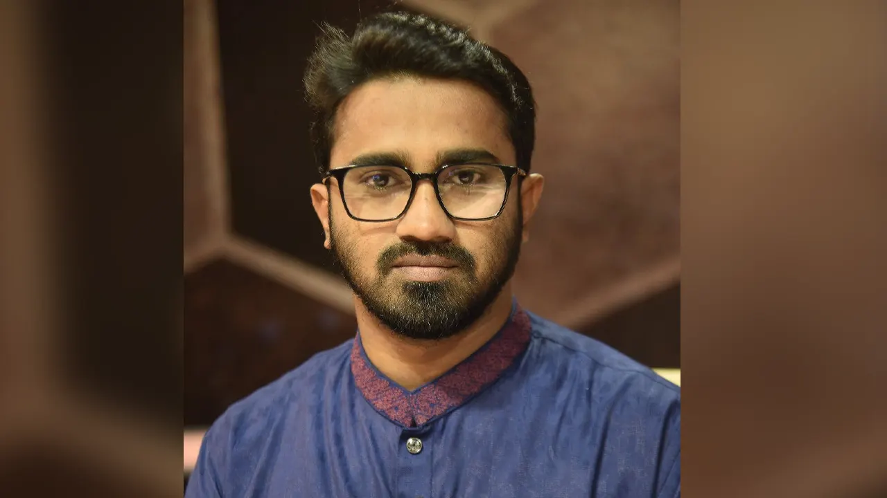 আমজনতার দলের নিবন্ধন না পাওয়া নিয়ে রাশেদের স্ট্যাটাস