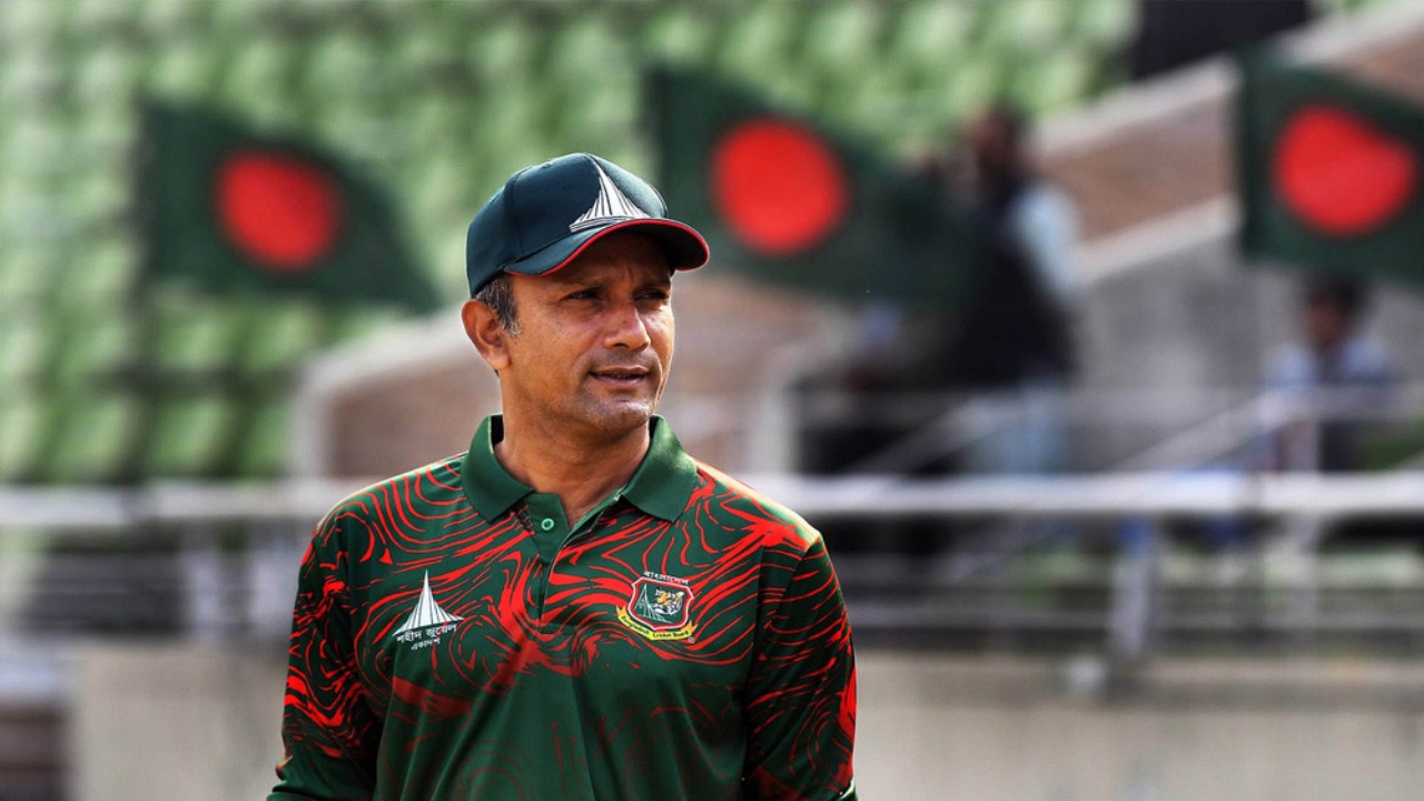 খালেদ মাসুদ পাইলট। ছবি: সংগৃহীত