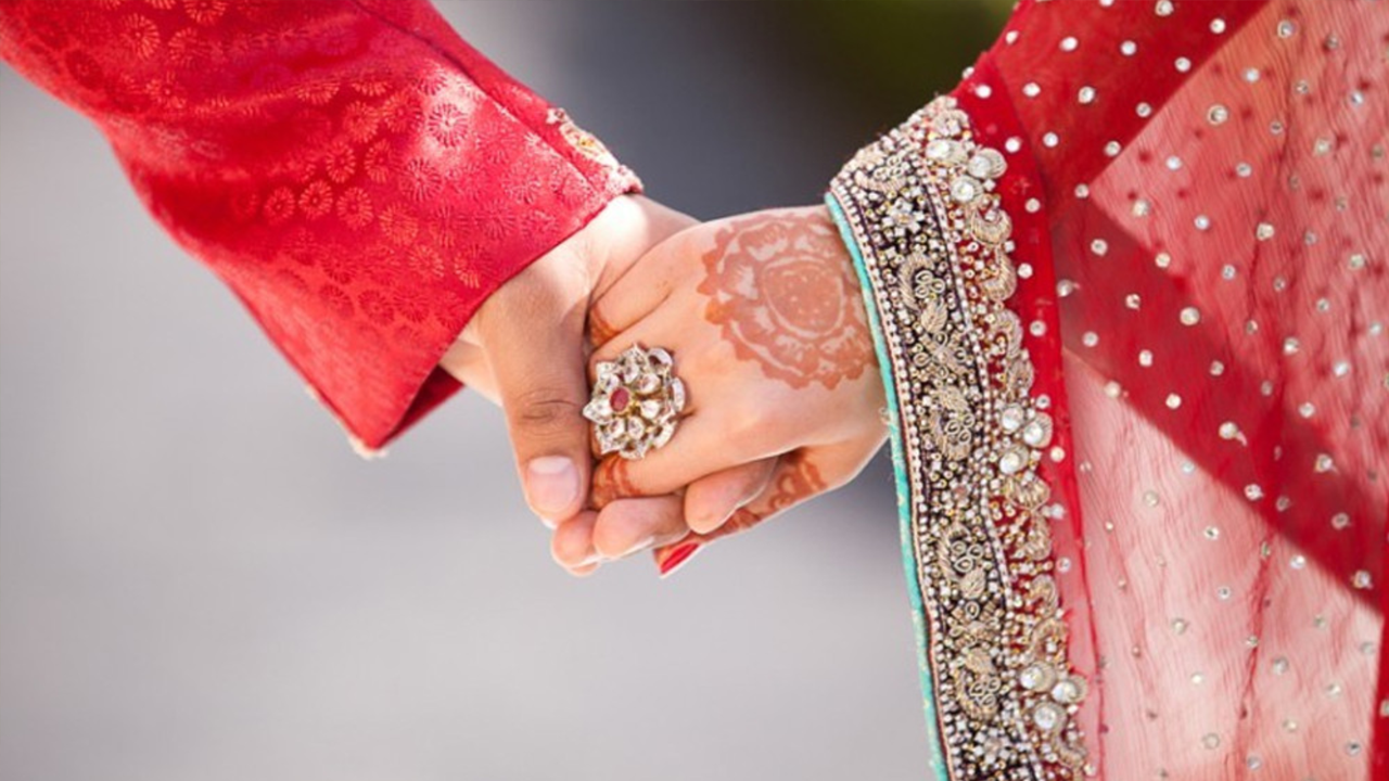 বিয়ে হচ্ছে না? এই ৫ আমলই খুলে দেবে নতুন দুয়ার
